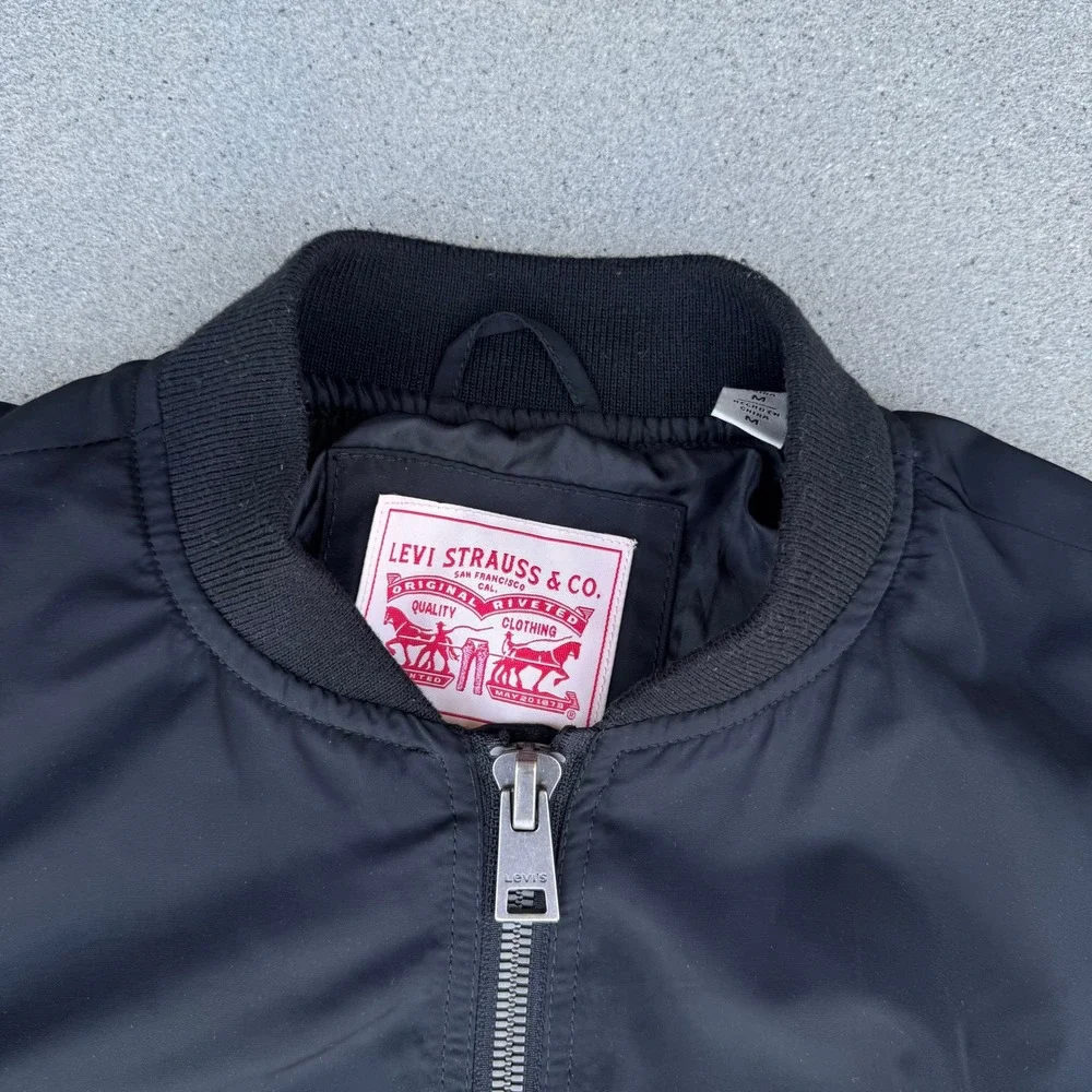 Levi's Men Bomber Jacket Black Full Zip Flight Jacket‎ Utility Pockets Medium